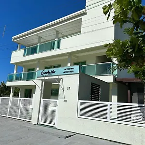 https://residencia-esmeralda.santa-catarina-brasil.com