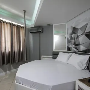 https://motel-mirage-guarulhos.topsaopaulohotels.com