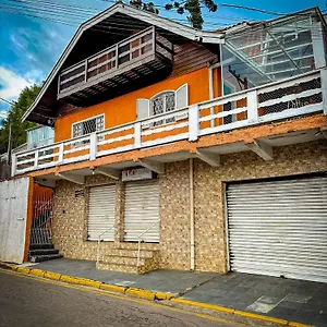 https://casa-da-eliana.camposdojordaohotels.net